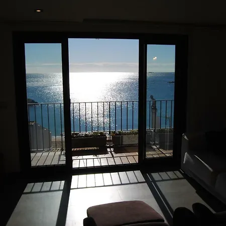 Apart. Sta Rosa 376 * Palafrugell
